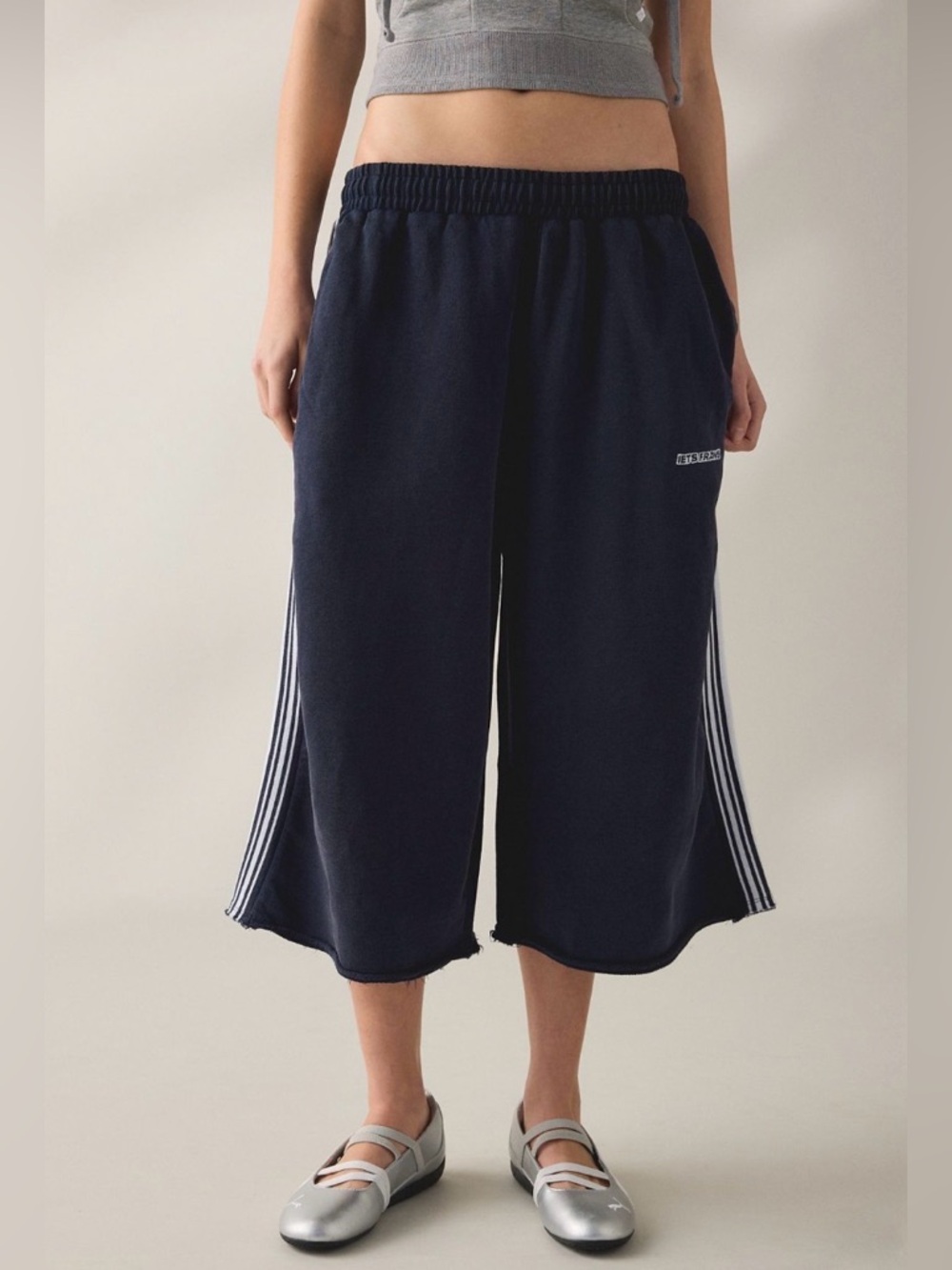 iets frans… Harri Piped Wide Leg Cropped Jogger Pant